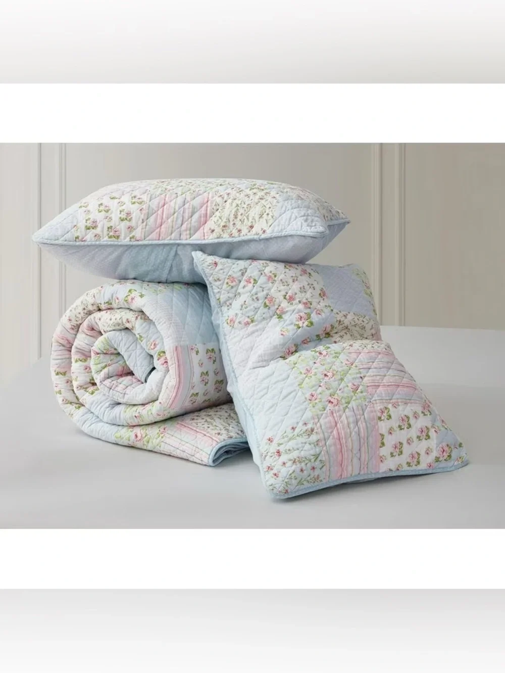 Quilted Pastel Floral Full 3 piece Bedspread Set